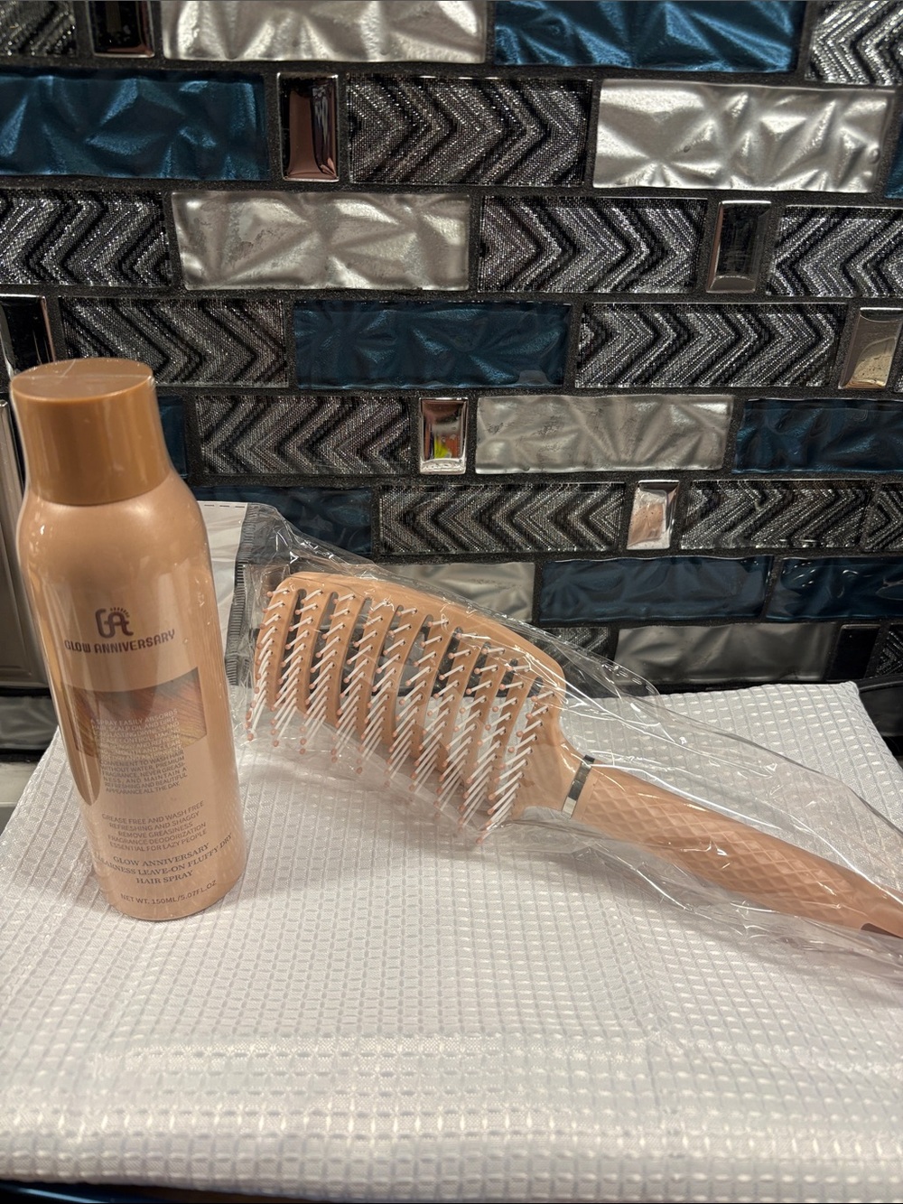 Gold Anniversary Hair Brush & Spray Set - Beige